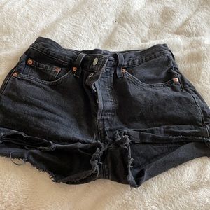 Levi’s 501 jean shorts